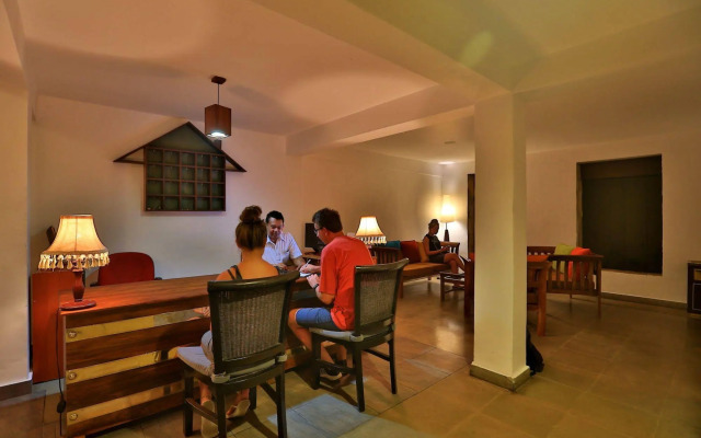 St. Lachlan Hotel & Suites