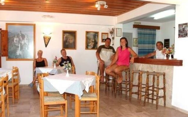 Vlachakis Beach Hotel