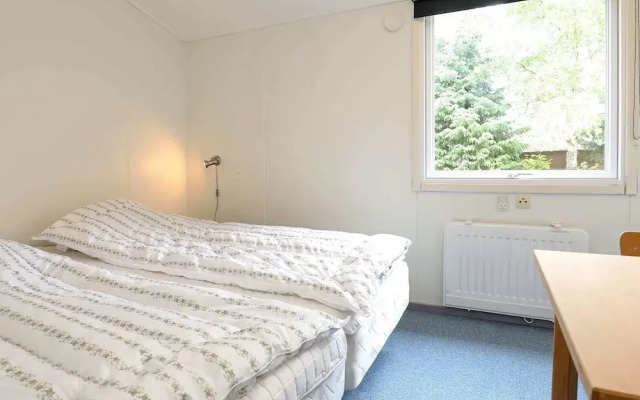 20 Person Holiday Home in Oster Assels