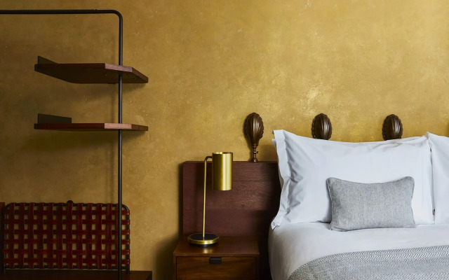 Hotel Indigo London - 1 Leicester Square by IHG