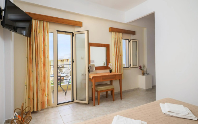 Fotis Studios Apartments