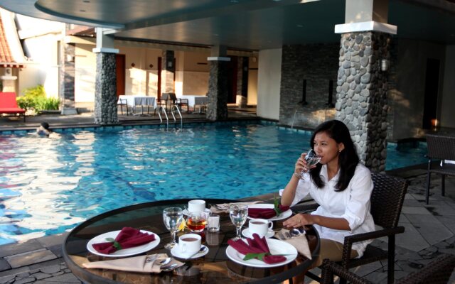 Hotel Sriti