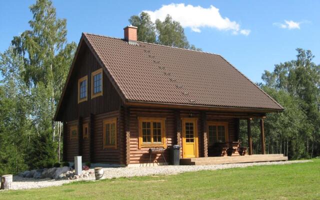 Väike-Pärna Holiday Home