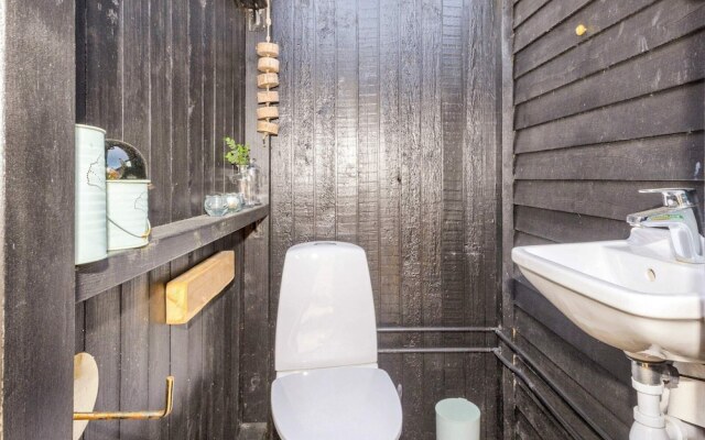 6 Person Holiday Home in Hojslev