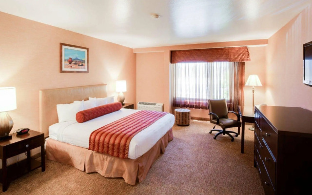 Best Western Apache Gold