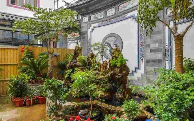 Tingfeng Courtyard Inn