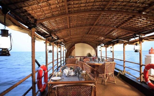 Cocobay Resort