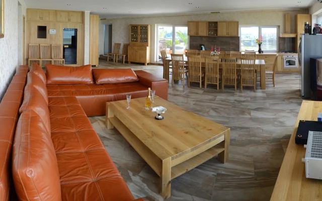 Melbo Apartments