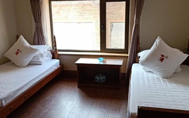 Daily Mega Holiday Hotel