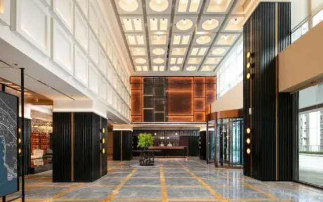 Golden Tulip XiChang