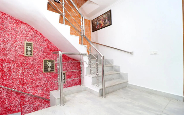 OYO 27669 Harkirat Niwas