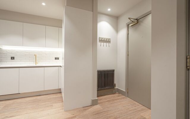 Smart North London Apartment