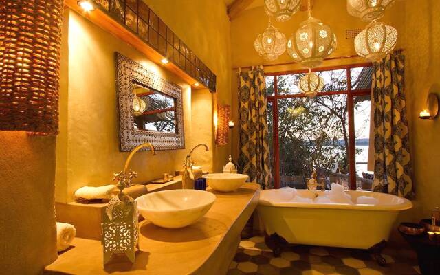 Tongabezi Lodge