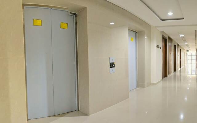 Lovina at Pollux Meisterstadt