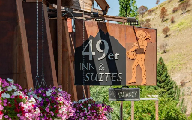 49'er Inn & Suites