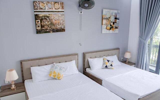 Chocolate 5Bedroom 7 QueenBed 5 Min Walk Beach