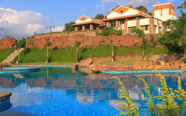 Kadambavanam Ethnic Village Resort