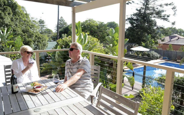 Boathouse - Birks River Retreat - Birks Harbour