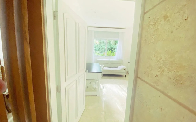 Seasideserenity - Luxury Villa Steps From The Beach