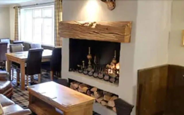 Thames Head Inn