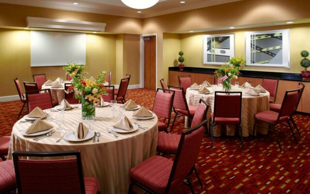 Courtyard by Marriott Pittsburgh Downtown