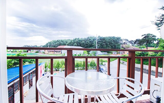 Gangneung When Missing Sea Pension