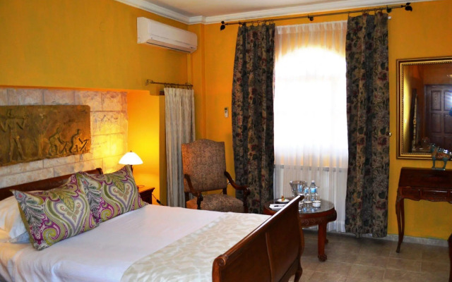 Palacio Domain Luxurious Boutique Hotel