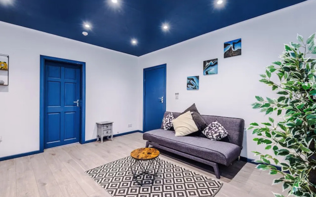 Stay With Empire - Windsor Terrace