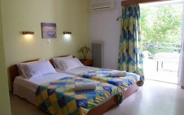 Angela Hotel and Apartments