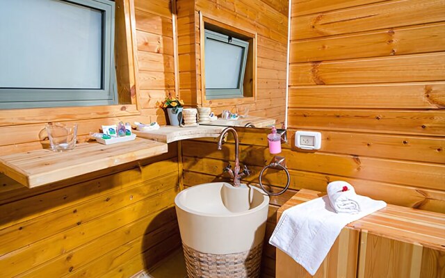 View in Amirim - Cabins and Spa Dalia
