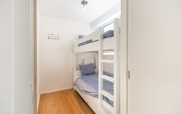 La Digue 302 Located Directly on the Beach