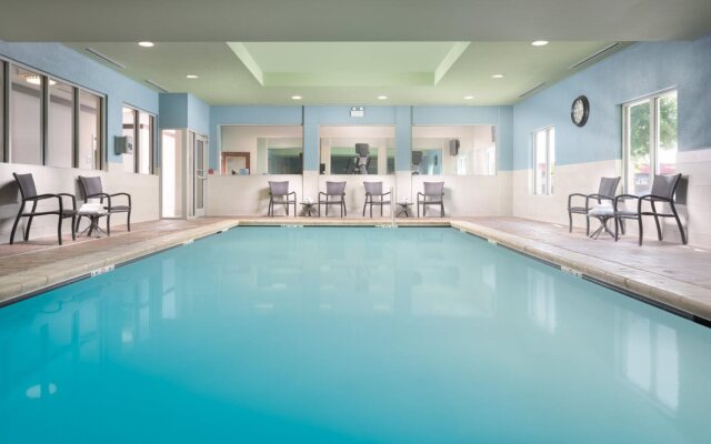 Holiday Inn Express Hotel & Suites Chattanooga Downtown by IHG