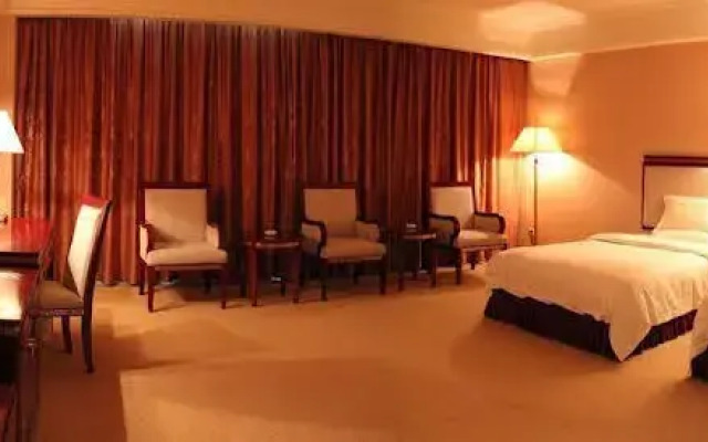 Kaiyue Hotel