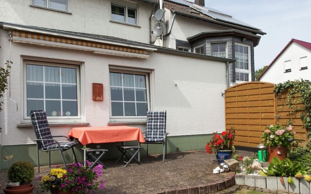 Attractive Apartment in Bettenfeld Wiith Garden and BBQ