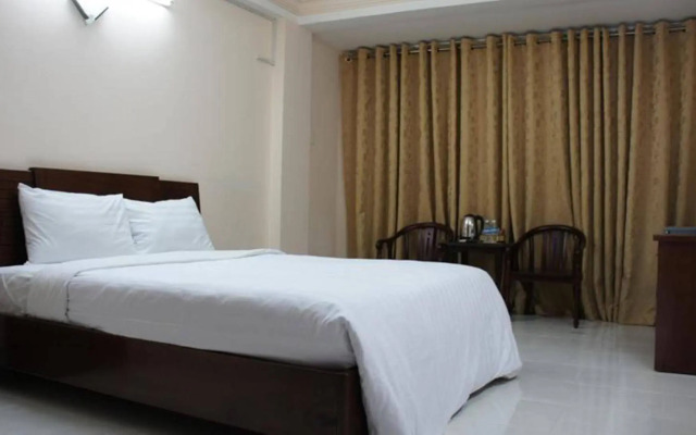 Elegant Inn Saigon