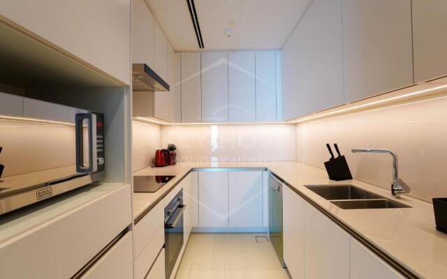 KeyHost - Address Beach Residence - K6750