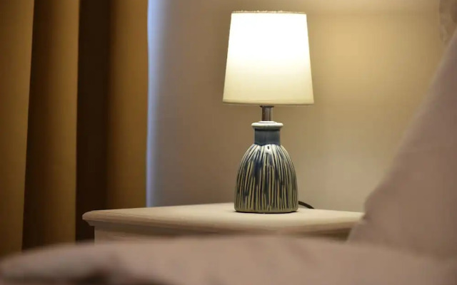 Cozy Apt in the Heart of Athens 8-2