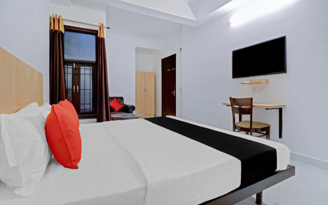 Goroomgo Vasundhara Grand Ghaziabad