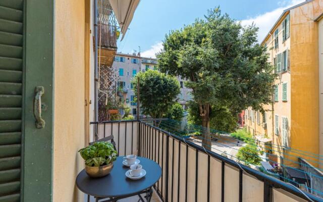 Cosy Cocoon Place du Pin