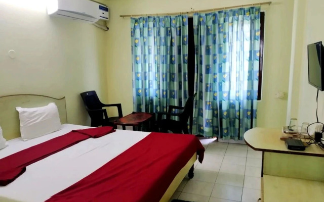 Hotel Asish Puri by Goroomgo