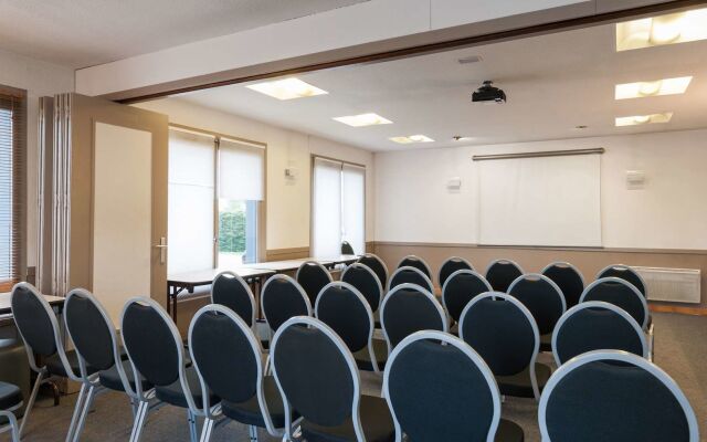 Hotel Rouen Sud - Oissel Rond Point des Vaches