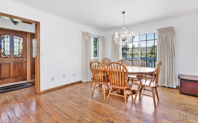 Chateau DE BIG Bear #2328