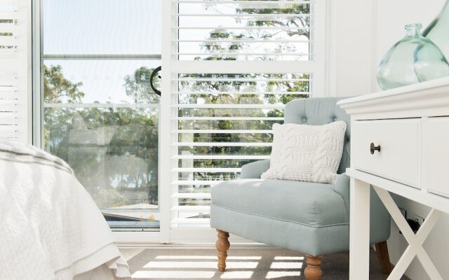 Arabella - Stylish Seaside Sanctuary With Views