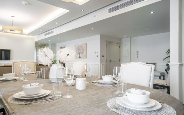 Marvelous apt. with stunning views in JBR