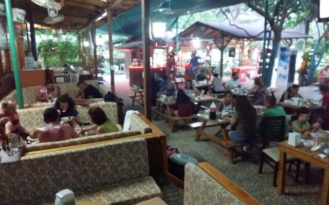 Olympos Tatilya Pansiyon