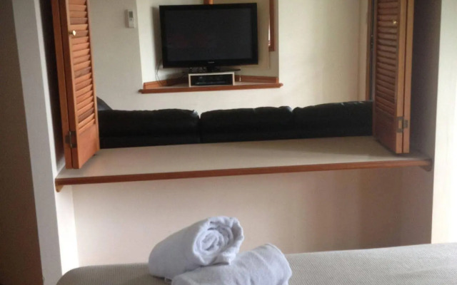 Paradise Palms Resort
