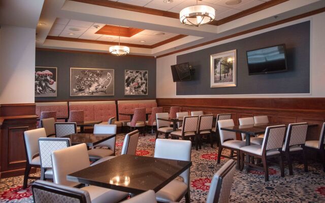 Courtyard by Marriott Athens Downtown