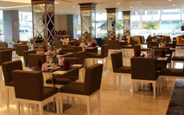 Plaza Inn Kendari