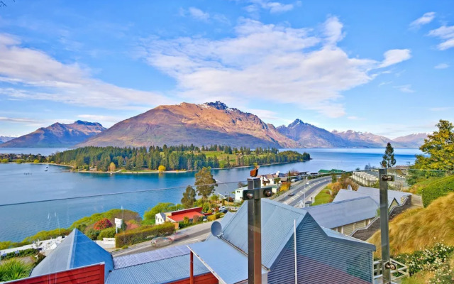 Grand views on Earnslaw