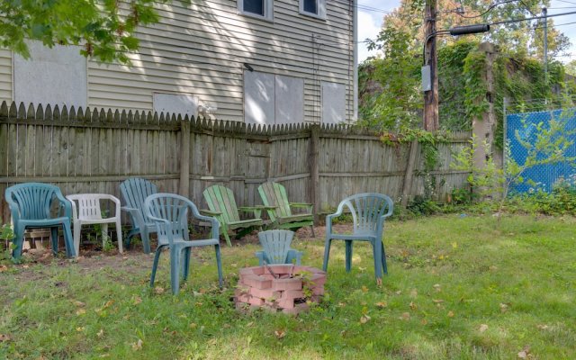 Idyllic Rochester Apartment: 2 Miles to Downtown!